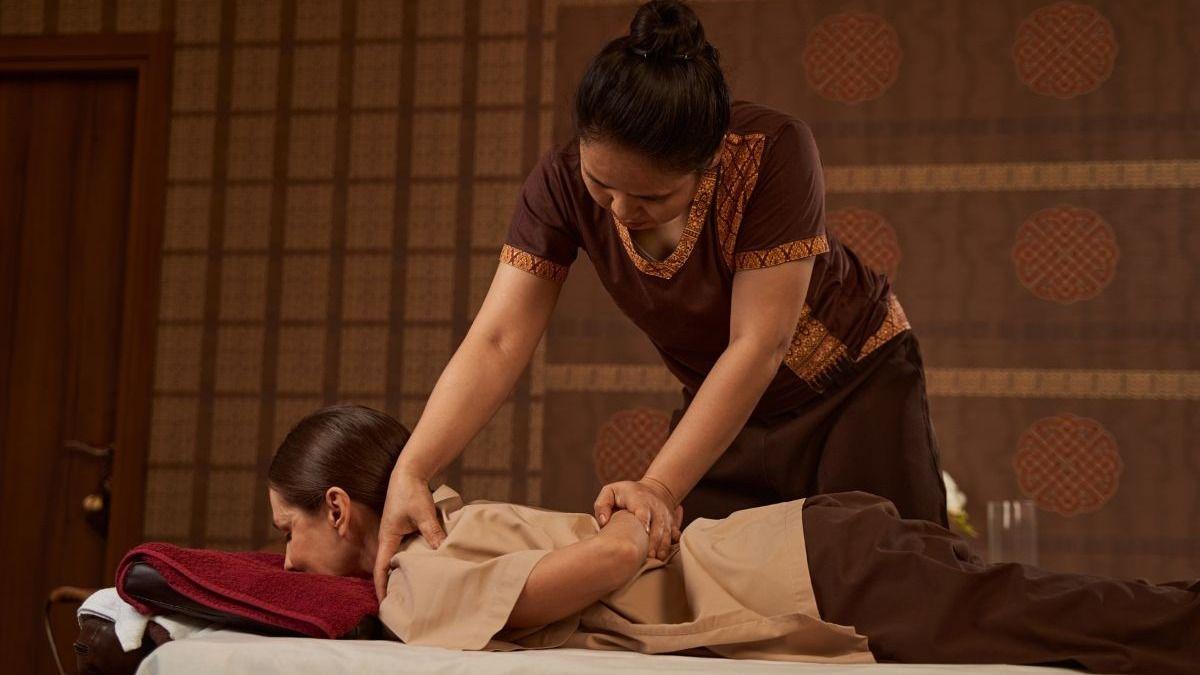 What is Thai Massage? Learn its benefits!